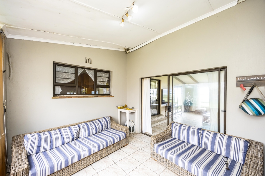 3 Bedroom Property for Sale in Marshstrand Eastern Cape